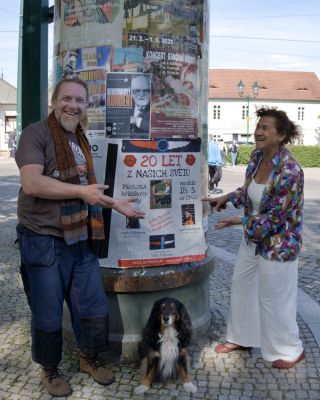 20 let poctivého uzení a příběhů, které voní dřevem. Zveme vás na oslavu v Proluce, kde se tradice propojí s chutí. Čekají...